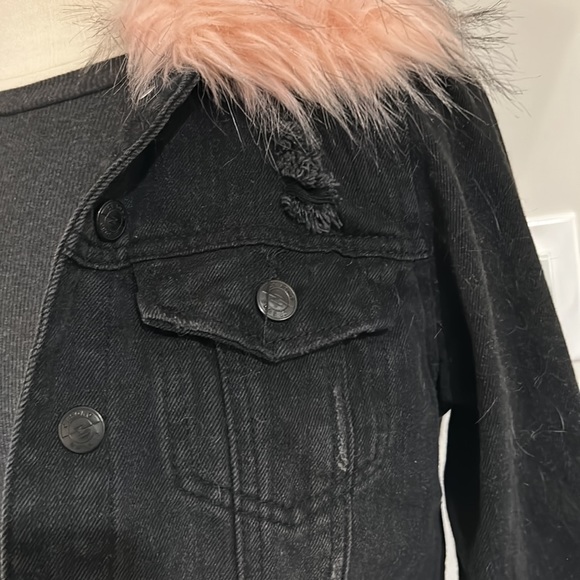 DISONO Denim Collection Cropped Black Jean Jacket - Picture 5 of 16